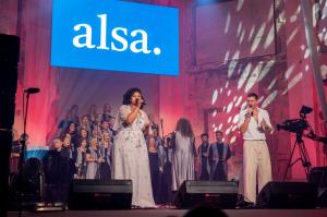 4 Annamaria d Almeida, Peter Pecha a Gospel Choir 5R1A4071