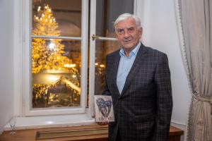 3 Miroslav Donutil