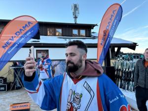 9 Matej Dejdar v pozadi Martin