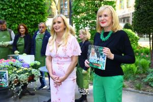 Dana a Stepanka R1A4171-182