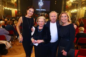 Hoste J. Dolezelova, Hemalovi, D. Nerudova