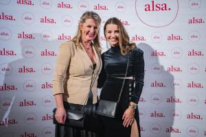 Katerina Nekolna a Klara Spilkova IMG07765