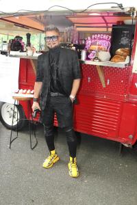 Osmany vzdy elegantni a vtipny JHA 6810