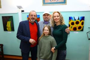 Otakar Brousek ml. David Ulicnika Kristina Kloubkova s dcerou 5R1A3046-14