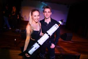 Raketa hraje v klipu ustredni roli - Denisa Grosova