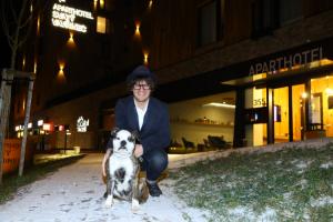 kontinetální buldog Evelína poprvé poznala sníh IMG 7910